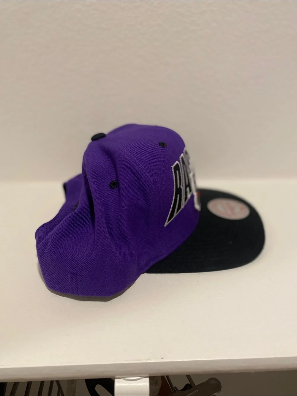 Toronto Raptors Hat- Mitchell & Ness - Picture 3 of 6